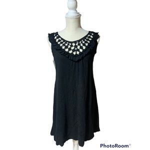 Cute little black dress‎